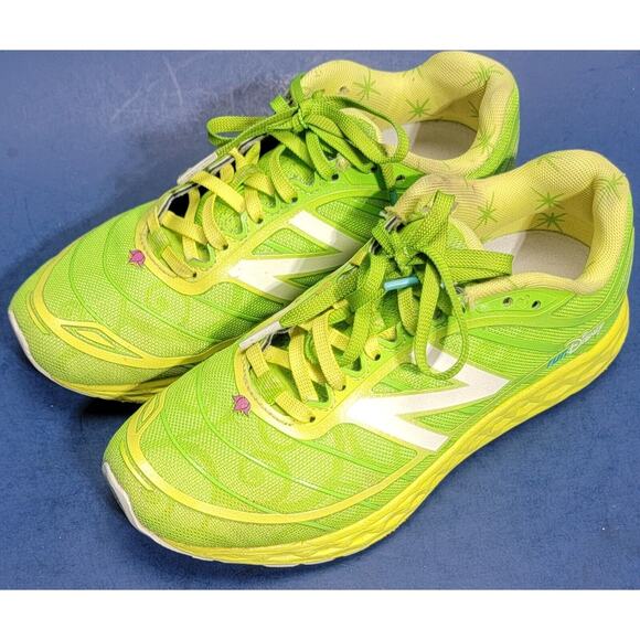 Rare Run Disney 2015 New Balance Tinkerbell 5.5 Green Glow Running Shoes Fairy - Picture 3 of 12